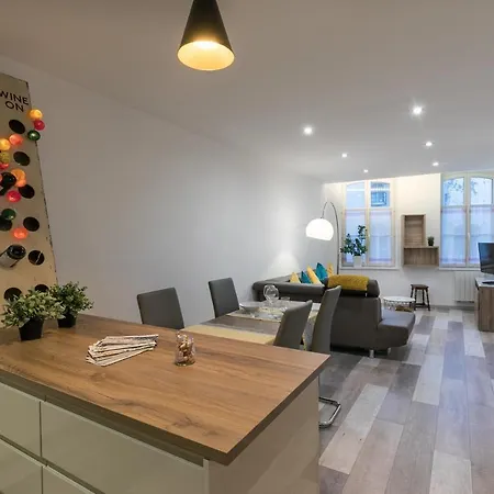 Unsejourametz-fr Meubles Ossons Du T2 Au T4 Avec Parking, Апартаменты Мец