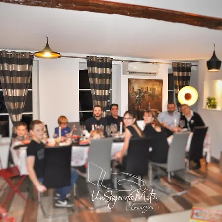 Unsejourametz-fr Meublés Ossons Du T2 Au T4 Avec Parking, Appartement *