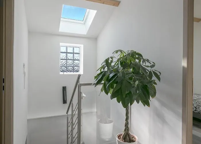 Unsejourametz-fr Meublés Ossons Du T2 Au T4 Avec Parking, Metz